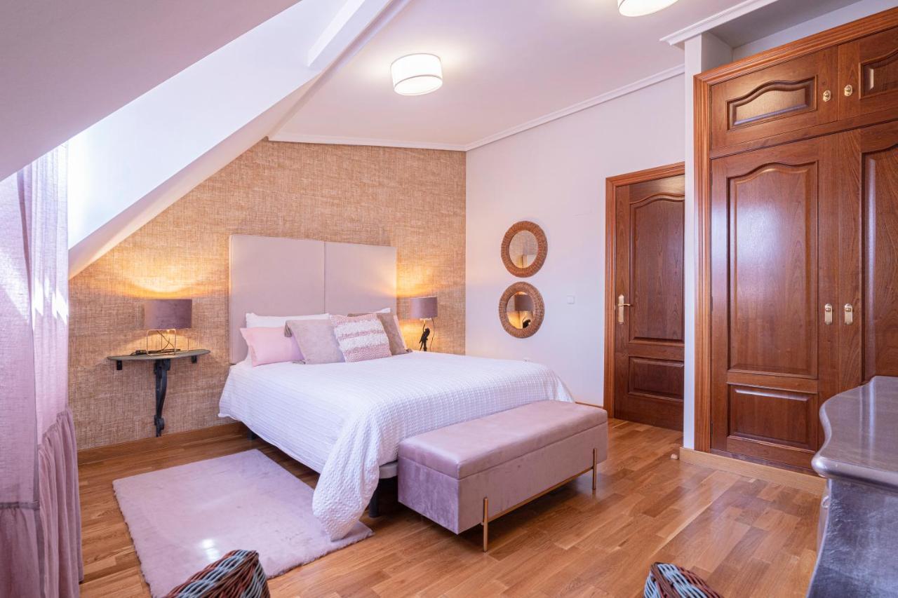 De La Guardia Suite Rosal โอเบียโด ภายนอก รูปภาพ