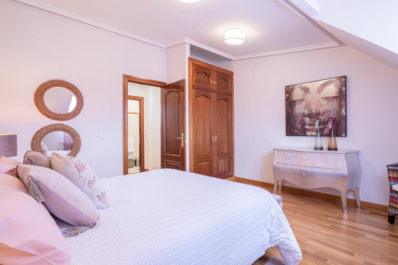 De La Guardia Suite Rosal โอเบียโด ภายนอก รูปภาพ