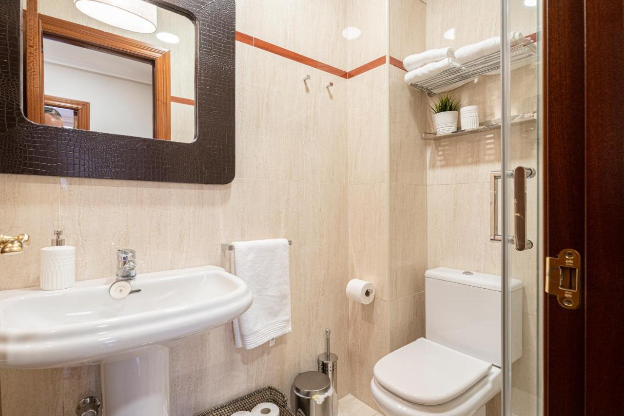 De La Guardia Suite Rosal โอเบียโด ภายนอก รูปภาพ